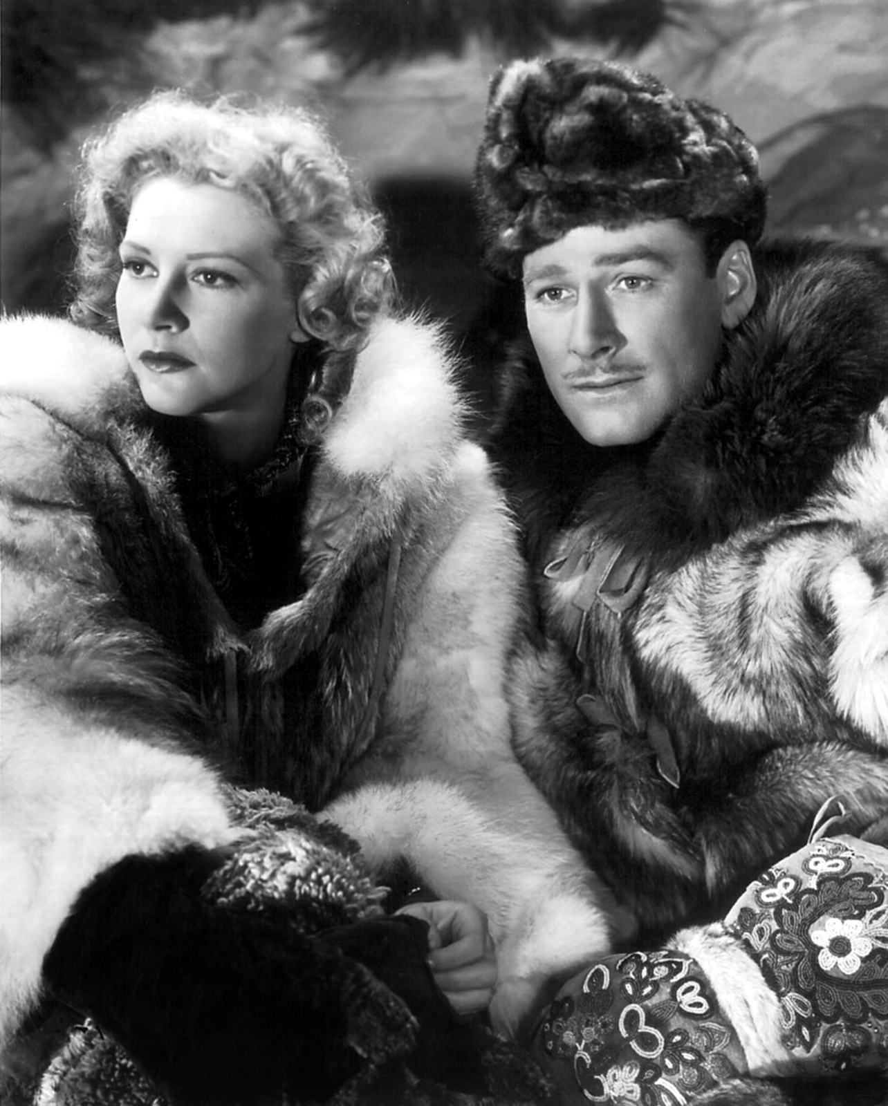 25 Errol And Julie Bishop “northern Pursuit” 1943 The Errol Flynn Blog